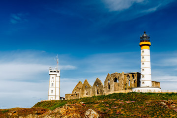 Fototapeta na wymiar Panorama of lighthouse and ruin of monastery, Pointe de Saint Mathieu, Brittany (Bretagne), France