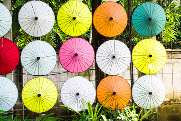 Fototapeta na wymiar Umbrellas decoration handmade travel in chiang mai Thailand.