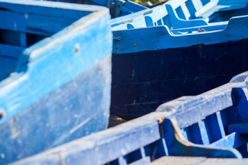 Traditionelle  blaue Boote in Marokko Essaouira 