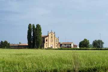 Fototapeta na wymiar Lodivecchio (Lodi, Italy): church of San Bassiano