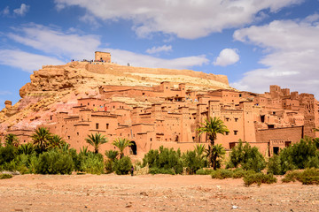 Fototapeta na wymiar Panoramic photo of Ait Benhaddou, Morocco - UNESCO world heritage 