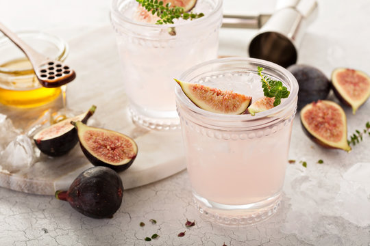 Pink fig cocktail with honey and thyme