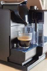 Small home and office coffee maker machine