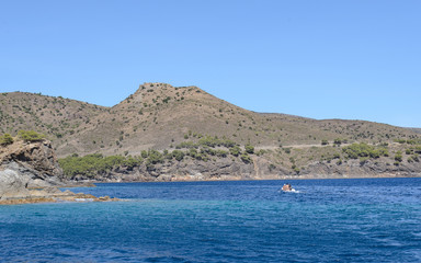 Obraz premium Navegando por la Costa Brava en Alt Emporda, Roses,parque Natural Cap de Creus, Cataluña, España