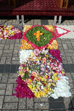 Blumenteppich zu Froneichnam