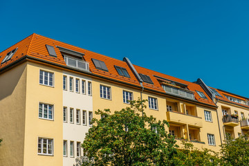 Fototapeta na wymiar typical buildings in berlin