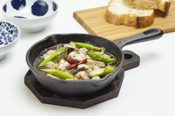 アスパラときのこのアヒージョ ahijo