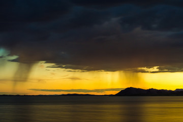 Fototapeta premium amazing view of azure sky over rippled surface of cold sea at sunrise 