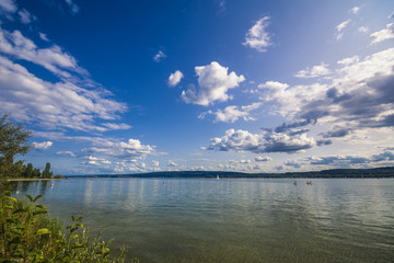 Bodensee Reise Sommer Sonnenschein und blauer Himmel