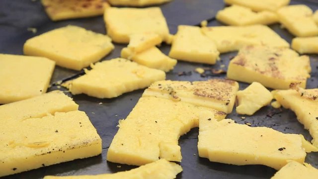 Polenta cotta alla piastra