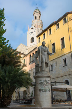 piazza siro carli in san remo