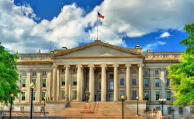 Fototapeta na wymiar US Treasury Department building in Washington, DC
