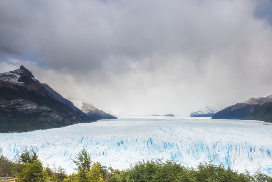  Perito Moreno Glacier, view from the upper observation deck . Los Glaciares National Park. Patagonia, Argentina