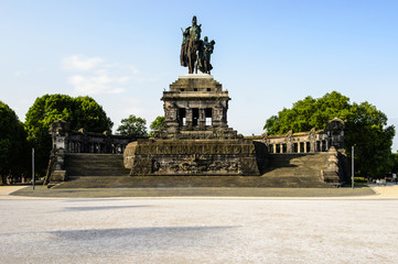 Fototapeta na wymiar Denkmal von Kaiser Wilhelm I., Koblenz, Deutschland