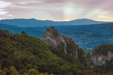 Fototapeta na wymiar Srebrenik Fortress, As Medieval Town, Srebrenik is an very interesting turistic destination. 