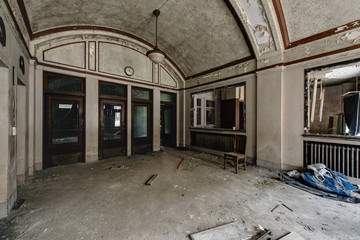 Fototapeta na wymiar Arched Lobby - Abandoned Railroad / Train Station