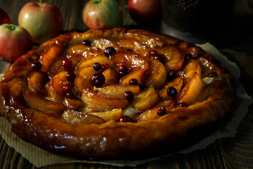 Apple pie tarte Tatin taken in low key - 168738480