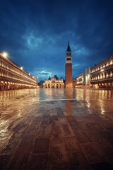 Naklejka premium Piazza San Marco night