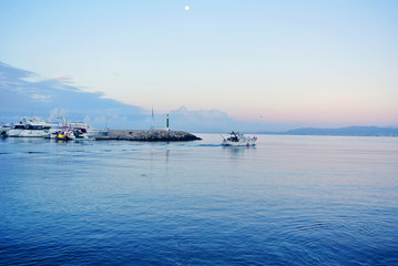 Obraz premium Pier on the coast of Spain