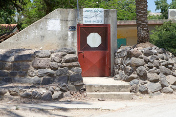 Bomb shelter