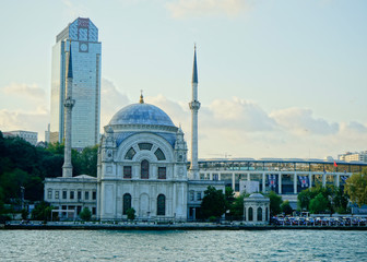 Fototapeta na wymiar Dolmabahçe Masjed Istanbul Turkey