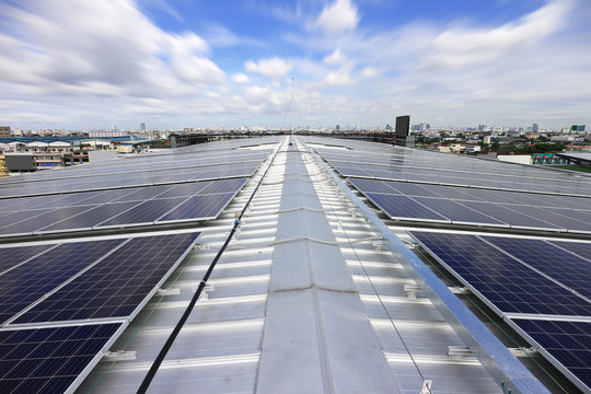 Solar PV Rooftop System with Moving Cloud