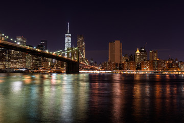Naklejka na ściany i meble Brooklyn Bridge by night