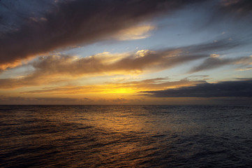 Fototapeta na wymiar Sonnenuntergang auf dem Atlantik