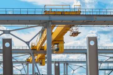 Factory warehouse overhead crane