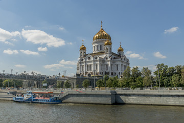 Fototapeta premium Temple of Christ the Savior in summer
