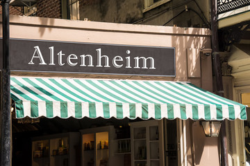 Schild 276 - Altenheim