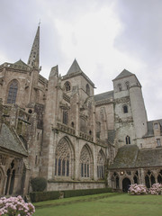 Fototapeta na wymiar Catedral de Tréguier / Tréguier Cathedral. Bretaña. Francia