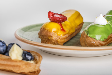 Brewed cake eclairs