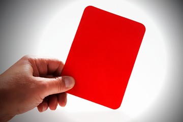 Rote Karte in der Hand
