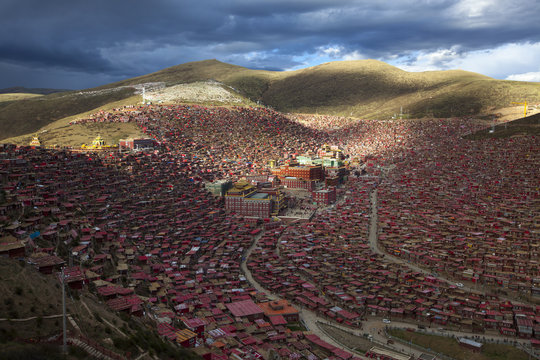 Larung GarThe Buddhist Academy