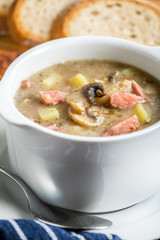 The sour soup made of rye flour.