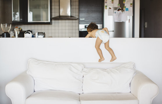 1 year old boy never stop searching for things