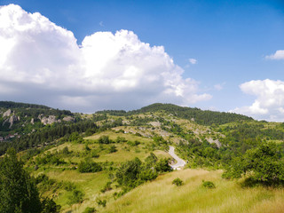 Fototapeta na wymiar Berglandschaft von oben