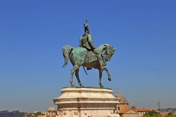 Obraz premium Bronze equestrian statue of Vittorio Emanuele from Vittoriano monumental altar in Rome ITALY