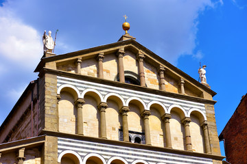 The Cathedral of San Zeno, built in the 10th century in Piazza Duomo. Pistoia, Tuscany, Italy