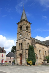 Fototapeta na wymiar Eglise de Lapleau (Corrèze)