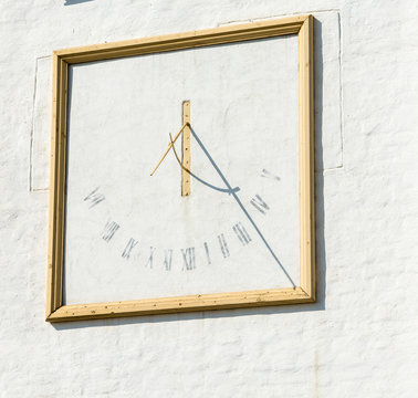 Sundial on the wall of the Solovetsky monastery.