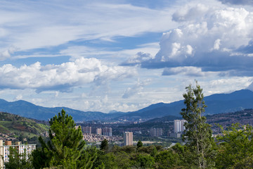 Fototapeta na wymiar Medellin desde el norte