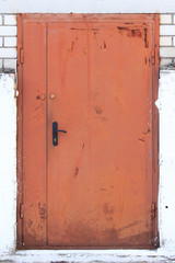 Metal door