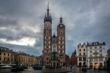 Fototapeta na wymiar St Mary's church on Main Market square in Cracow, Poland