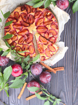 Plum pie with fresh plums