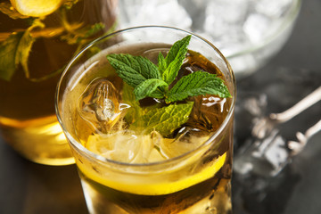 Ice tea with lemon and mint