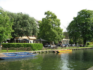 Fototapeta na wymiar Cambridge canal