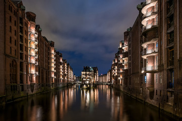 Fototapeta premium Histroic district Speicherstadt at Hamburg city