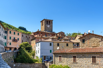 Fototapeta na wymiar tuscan village of Montieri, Grosseto province, italy